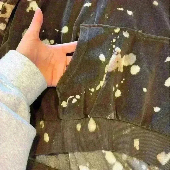 Treasure & bond acid wash sweatshirt - Picture 3 of 12